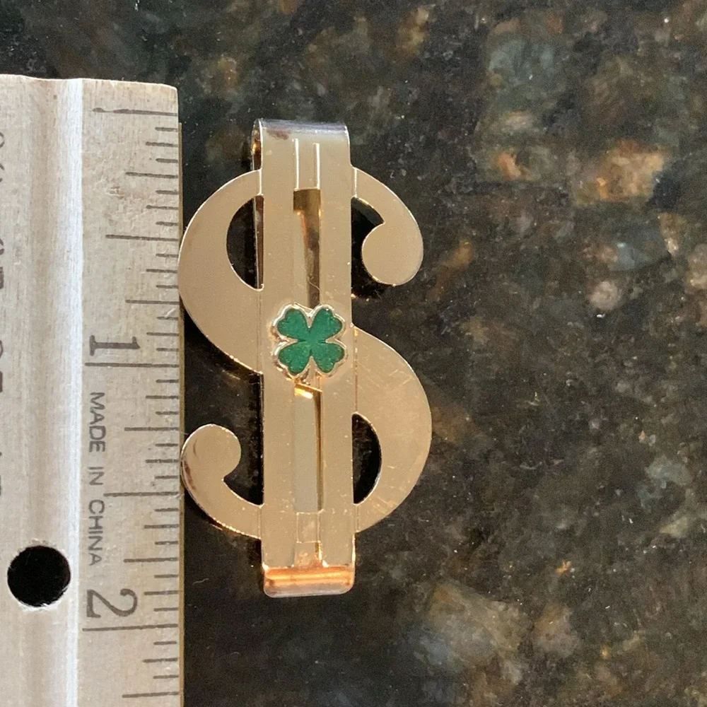 Shamrock Bill Clip
